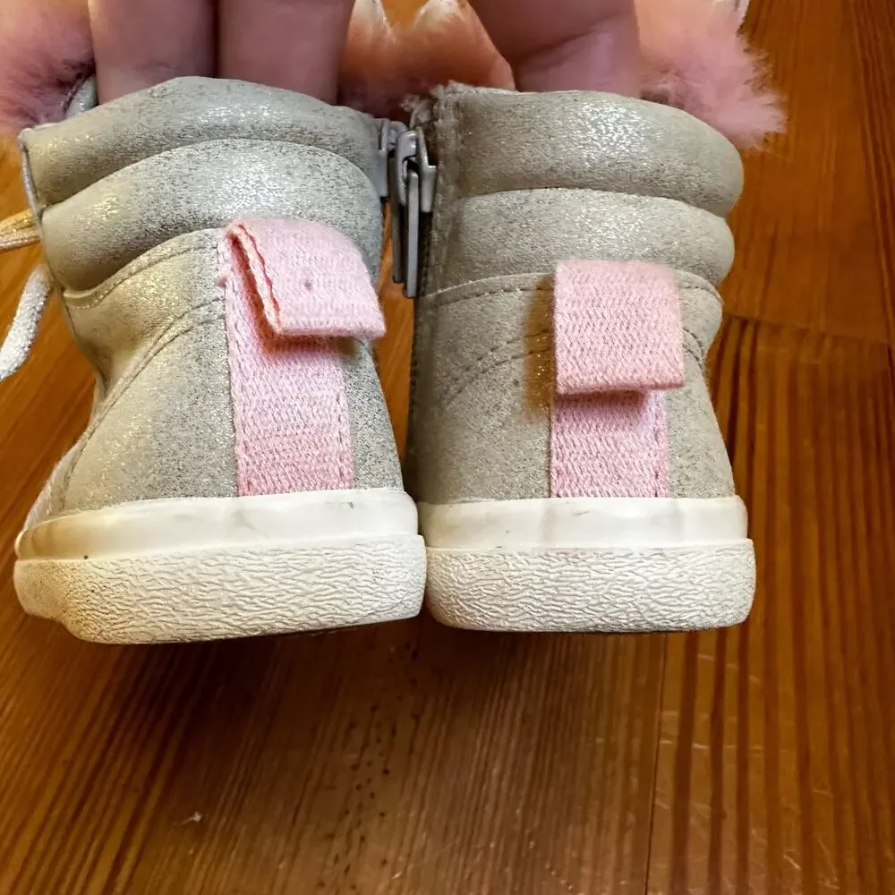 Cat & Jack Angelynn beige glitter fur unicorn high top sneakers SIZE 7‎ - Picture 4 of 6
